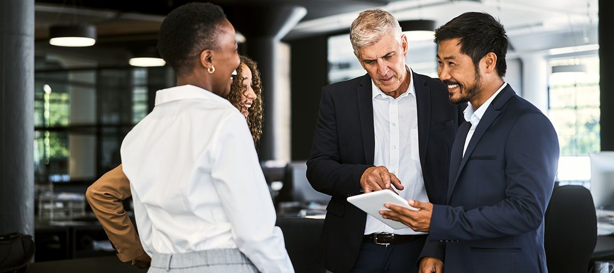 Essential Filipino Phrases for Business and Professional Settings